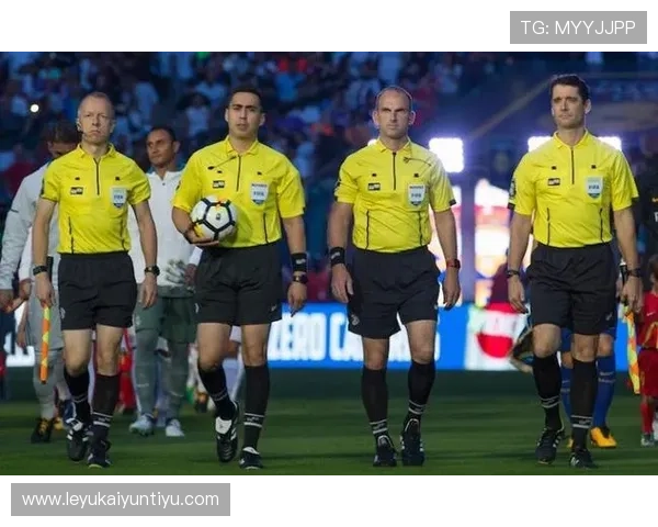 开云足球官网提供专业的足球比分实时更新与赛况预测